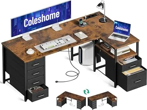 Coleshome Scrivania Angolare con Tessuto Cassetti, 140x80cm Reversibile Scrivania a l con Cassetto Portadocumenti, Scrivania per Computer con Porta di Ricarica USB e Presa di Corrente, Marrone